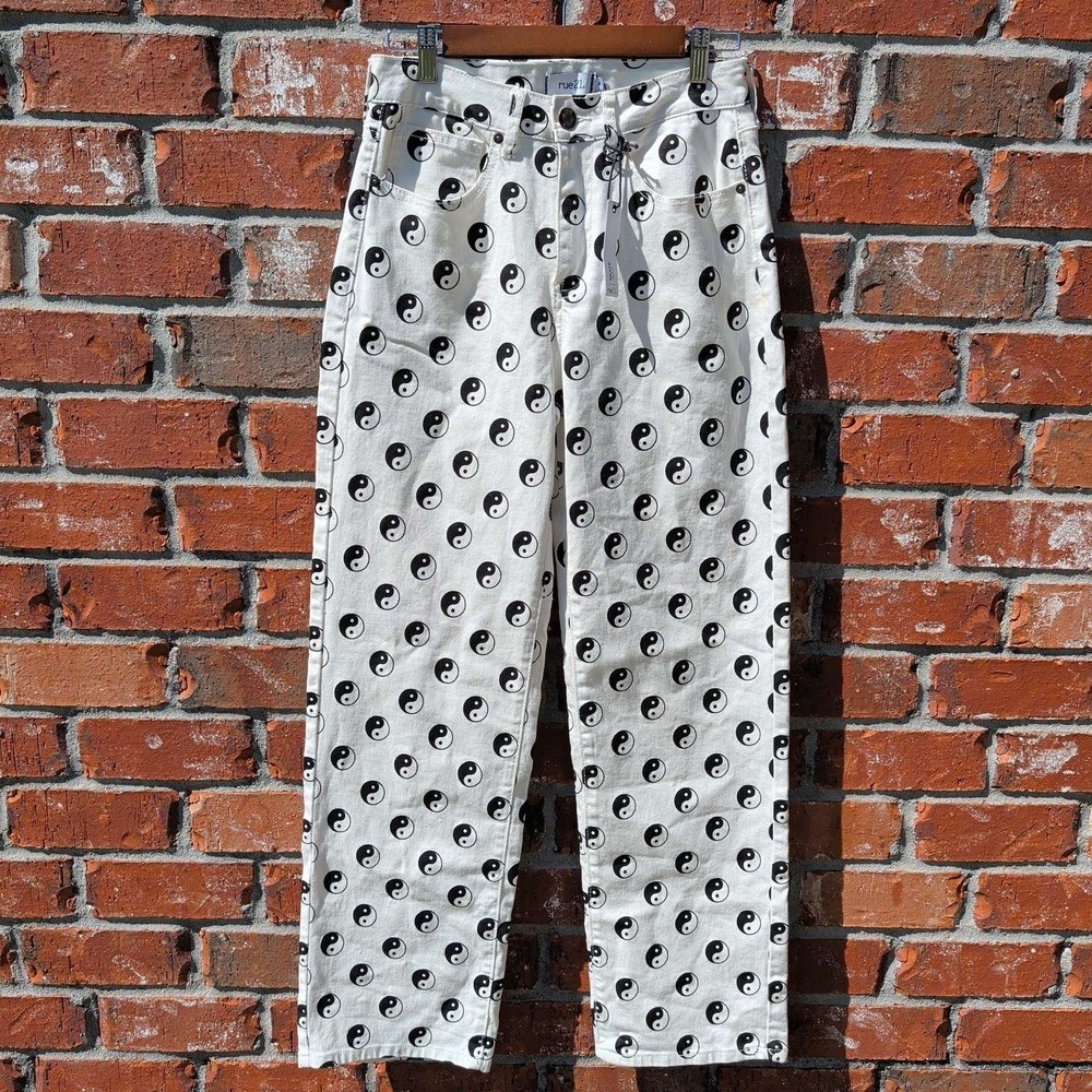 Rue21 Skate Jean Women 6 White Yin Yang Print High Rise Straight Leg Streetwear